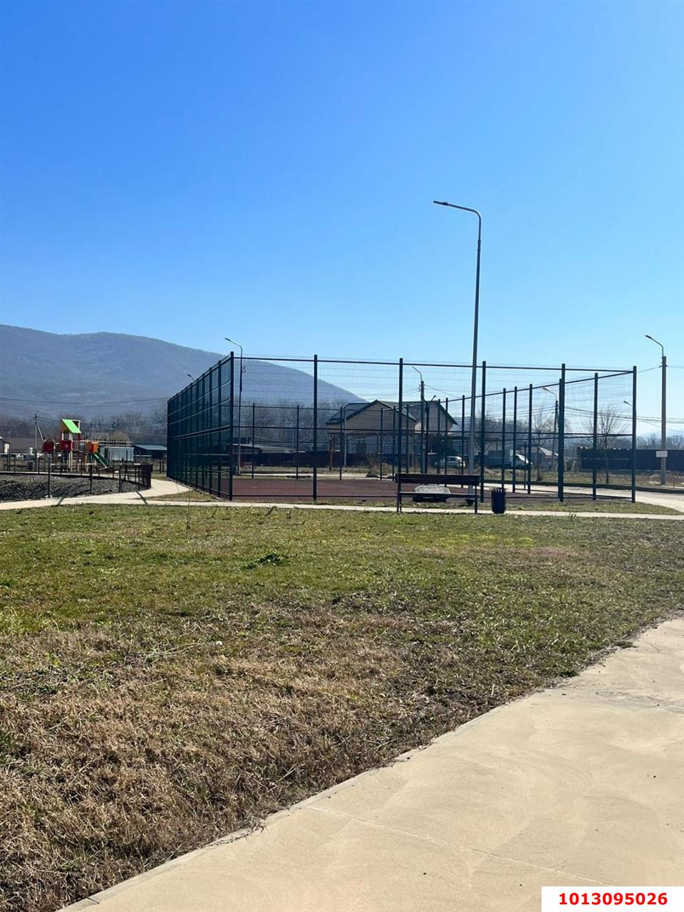 Фото №1: Земельный участок 4 сот. - ДНТ Фанагорийская усадьба, ул. Янтарная, 11