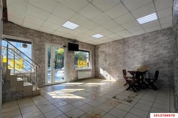 Фото №2: Коммерция 71 м² - Краснодар, мкр. Гидростроителей, ул. имени Дмитрия Благоева, 27/6