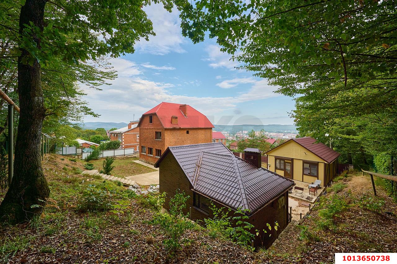 Фото №1: Дом 138 м² + 14 сот. - Горячий Ключ, мкр. Администрация