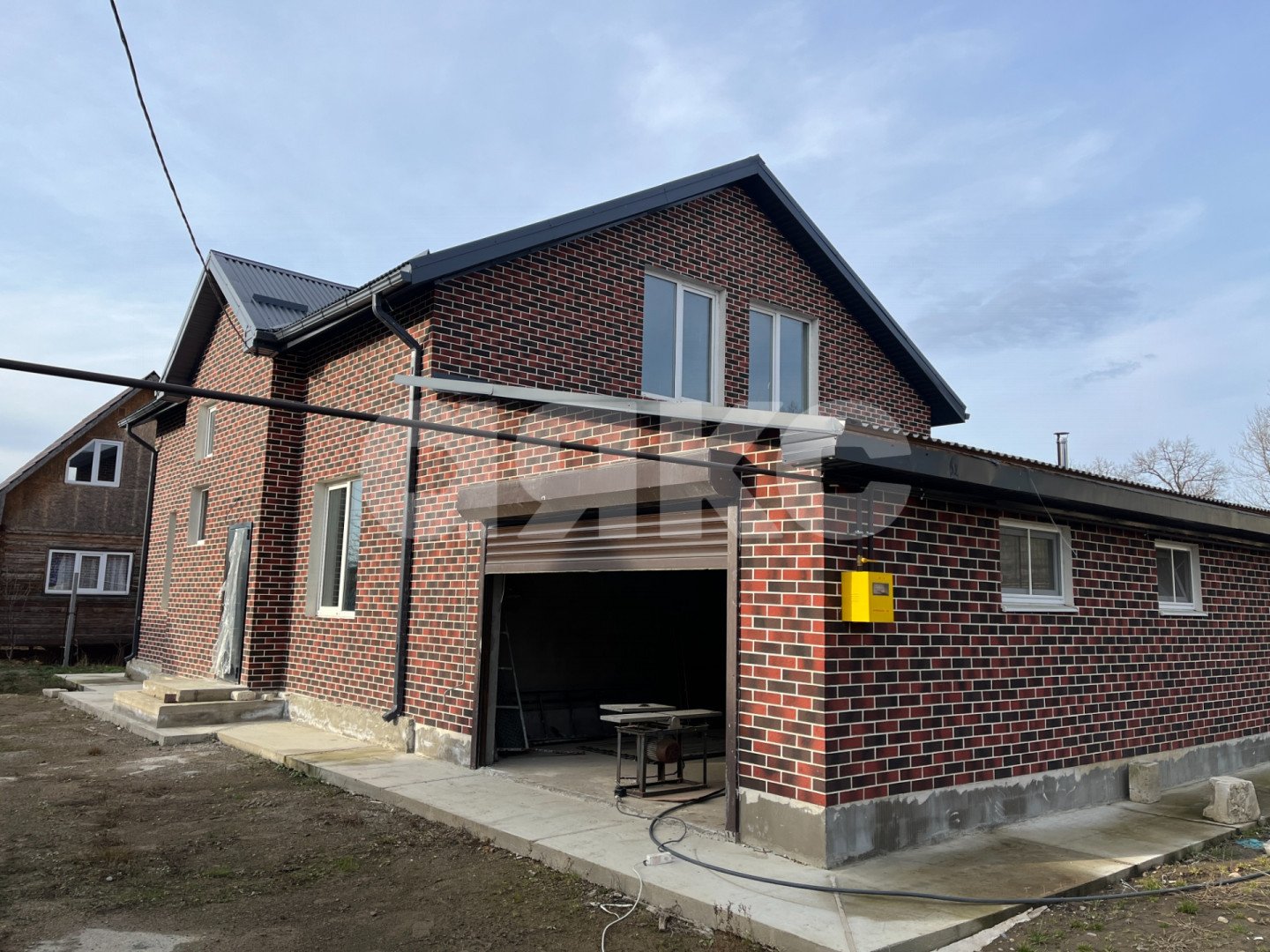 Фото №1: Дом 216 м² + 8 сот. - Горячий Ключ, Городская Больница, мкр. Городская Больница, ул. Монтажная