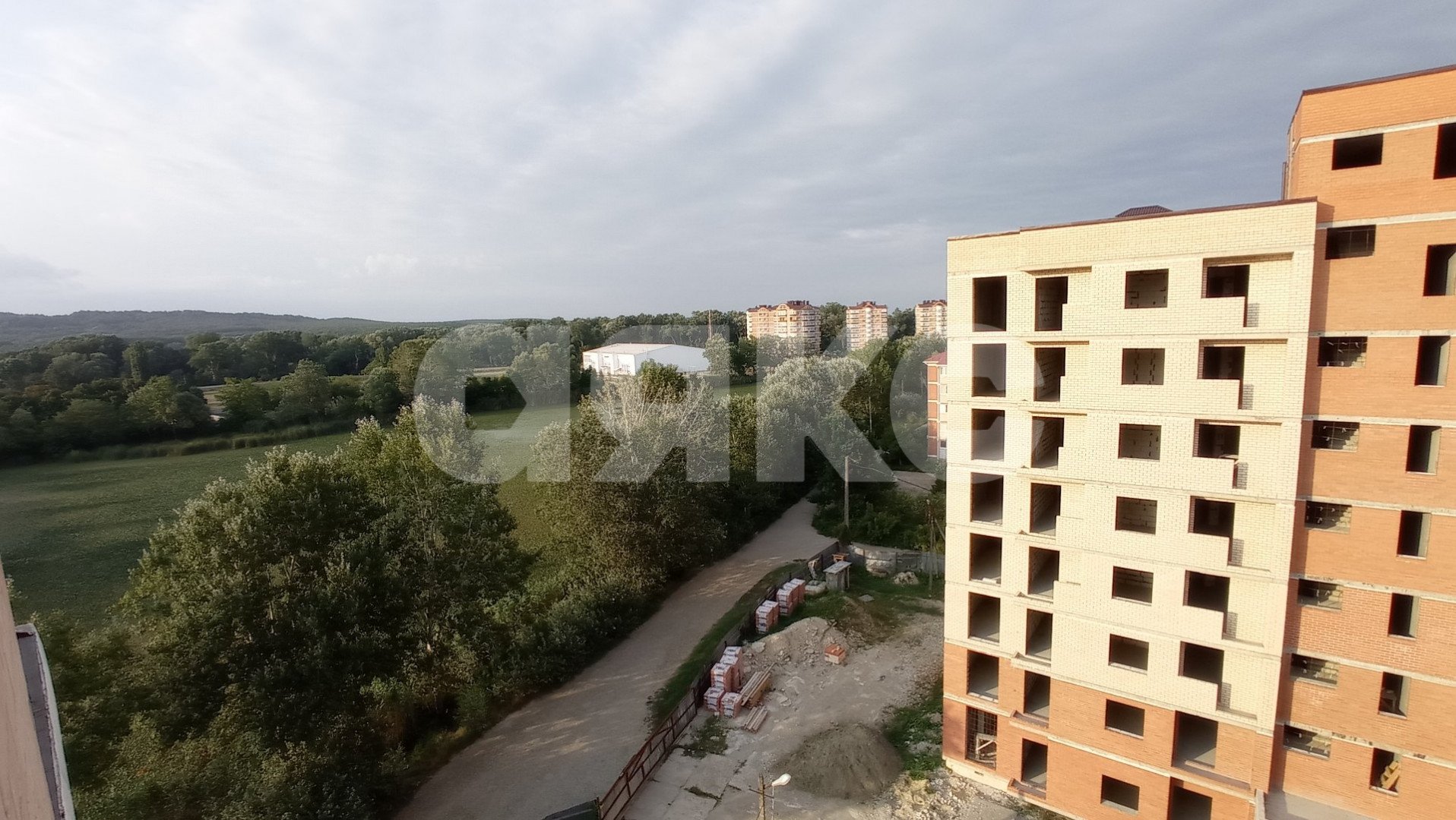 Фото №3: 1-комнатная квартира 38 м² - Горячий Ключ, Администрация, мкр. Администрация, ул. Рябиновая, 2Бк2