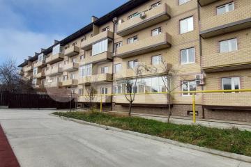 Фото №4: 2-комнатная квартира 60 м² - Горячий Ключ, мкр. Администрация, ул. Тельмана, 52