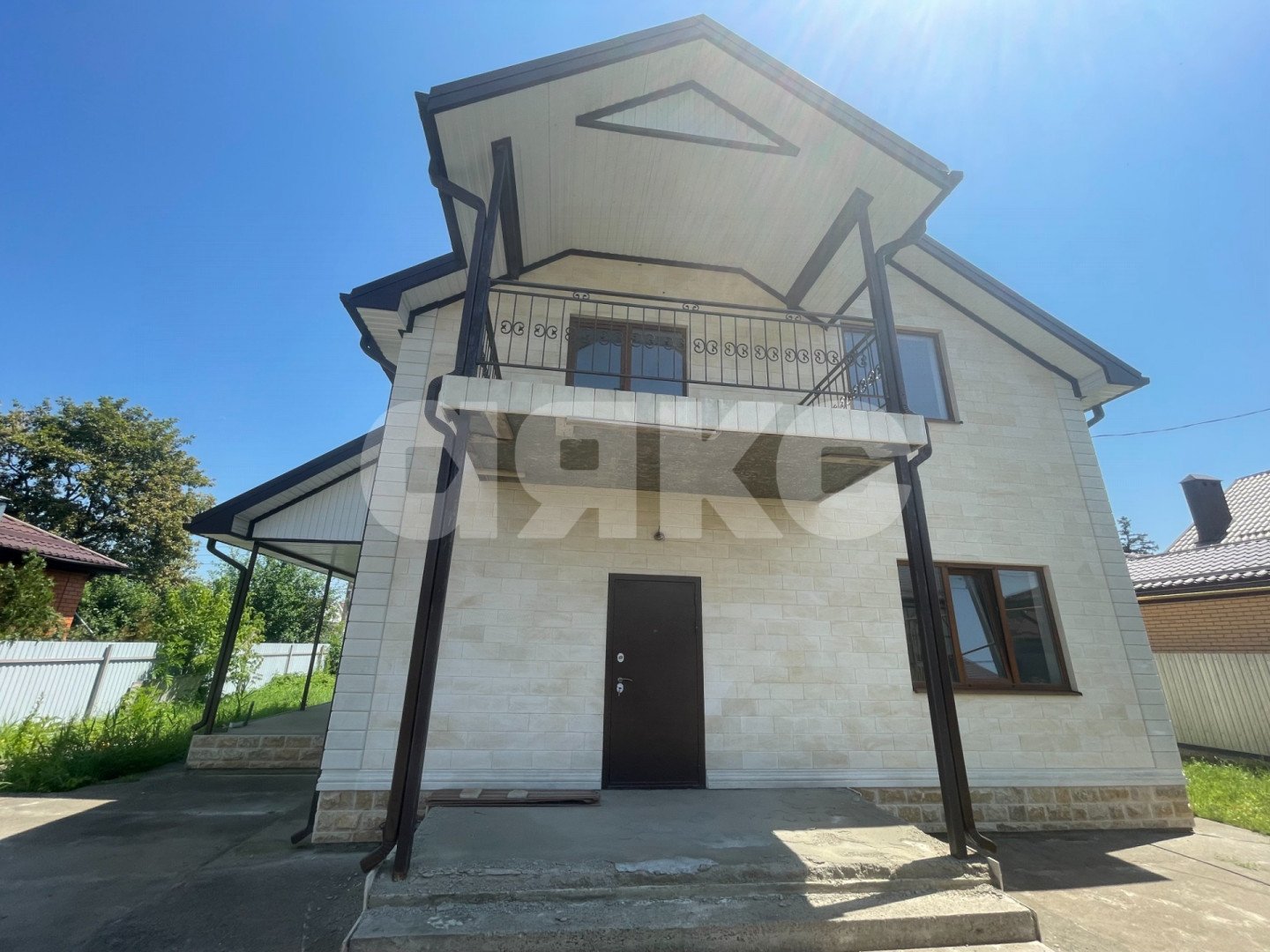 Фото №1: Дом 145 м² + 5 сот. - Горячий Ключ, Курортный, мкр. Курортный, ул. Минеральная