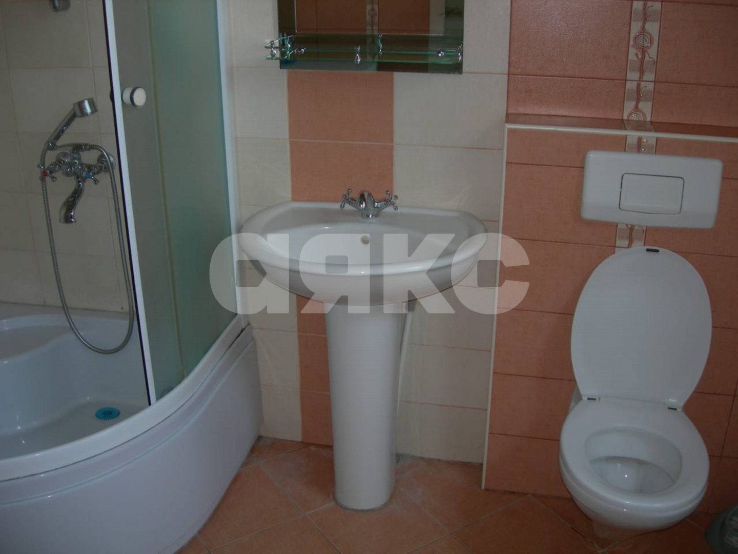 Фото №6: Дом 374 м² + 6 сот. - Горячий Ключ, Развилка, СНТ Медик, мкр. Развилка, ул. Дружбы