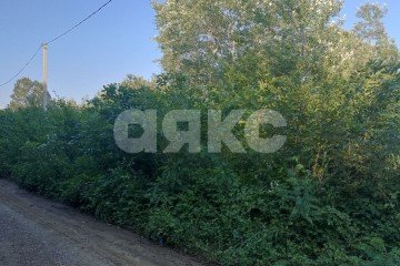 Фото №1: Земельный участок под ИЖС - Саратовская, мкр. 4-й, ул. Брусничная