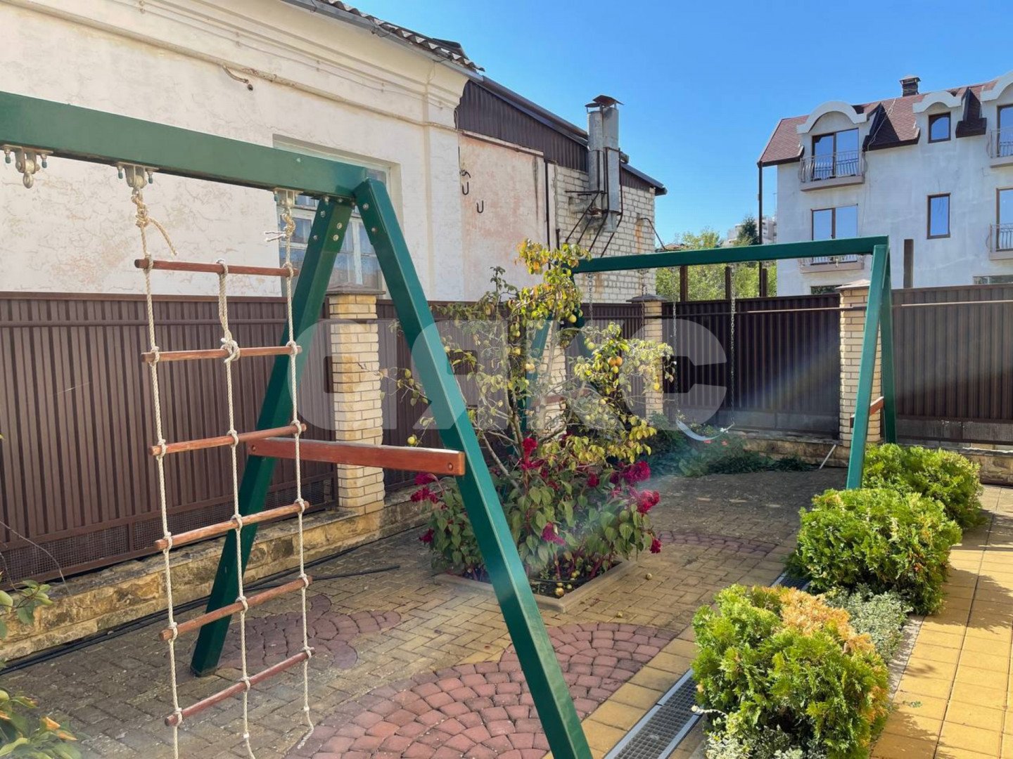 Фото №40: Дом 325 м² + 8 сот. - Горячий Ключ, Курортная Зона, мкр. Курортная Зона, ул. Ленина