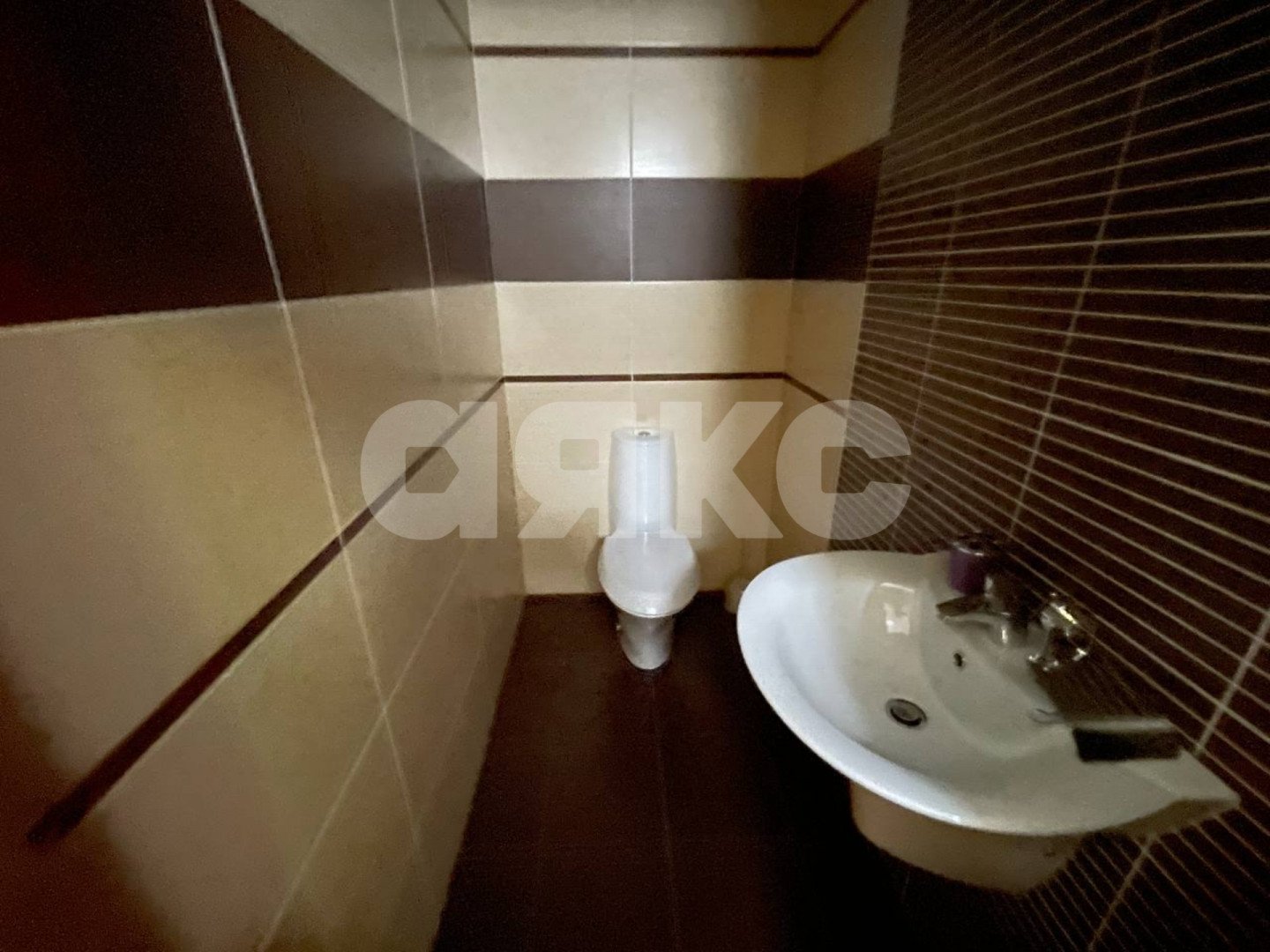 Фото №10: Дом 325 м² + 8 сот. - Горячий Ключ, Курортная Зона, мкр. Курортная Зона, ул. Ленина