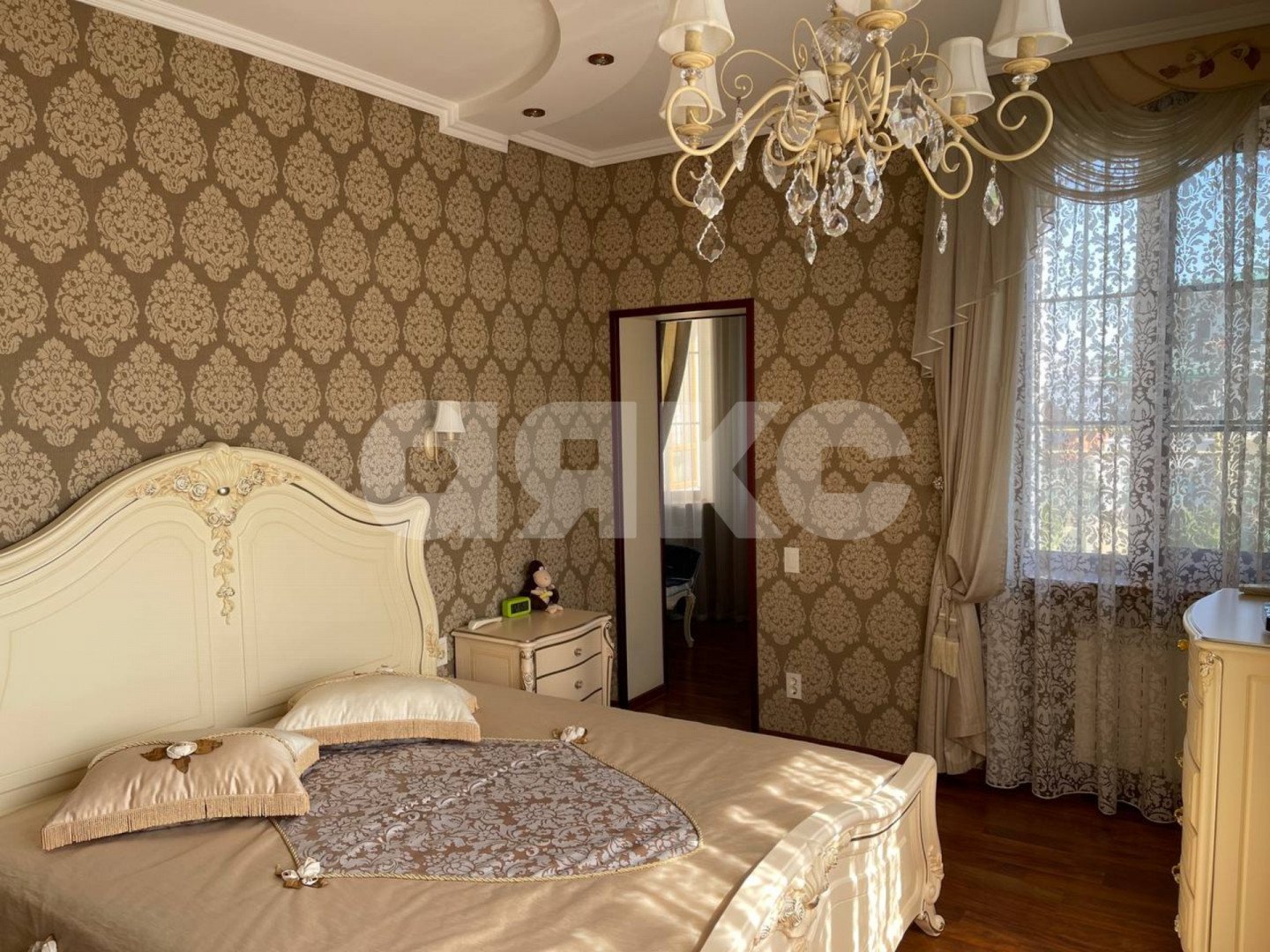 Фото №9: Дом 325 м² + 8 сот. - Горячий Ключ, Курортная Зона, мкр. Курортная Зона, ул. Ленина