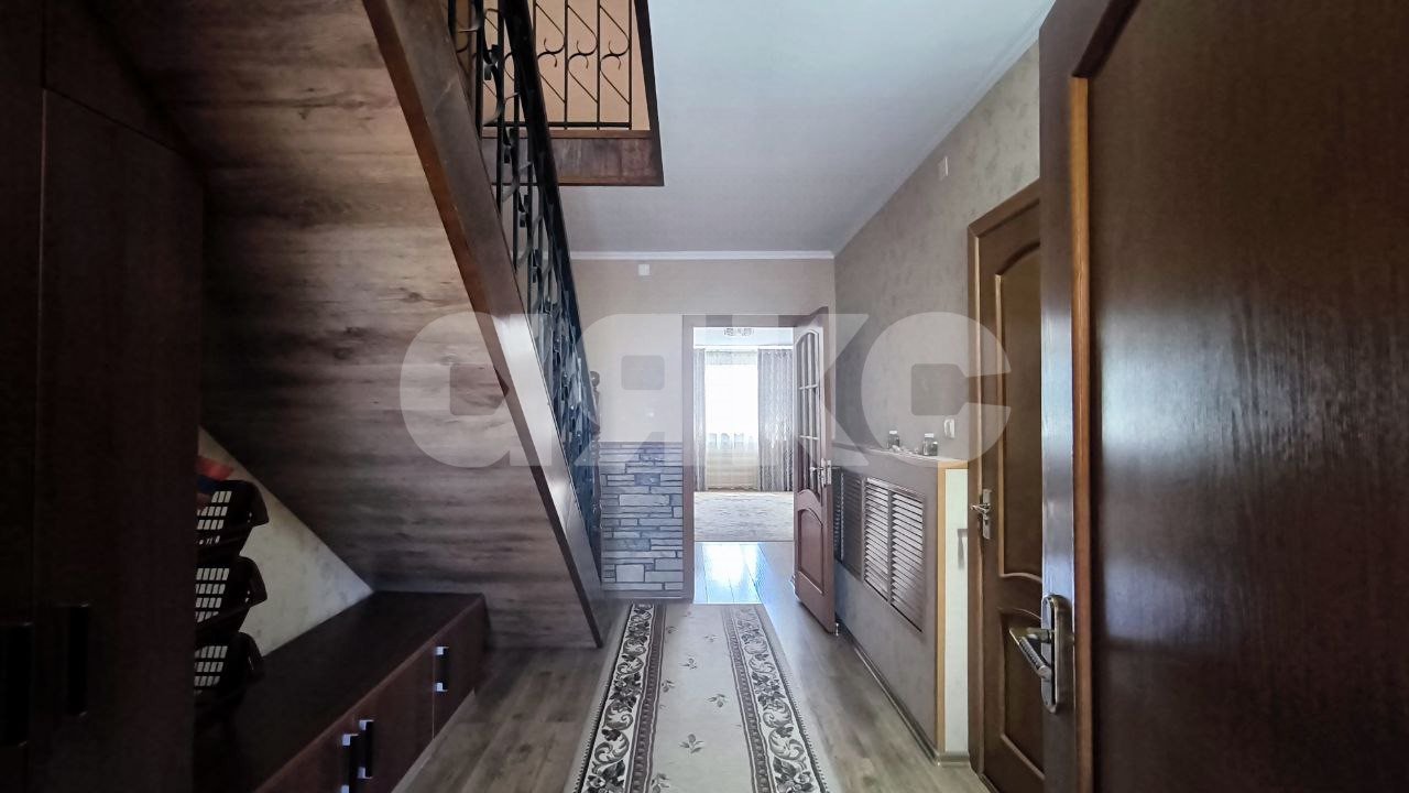 Фото №33: Дом 252 м² + 5 сот. - Горячий Ключ, мкр. Развилка, пер. Безымянный