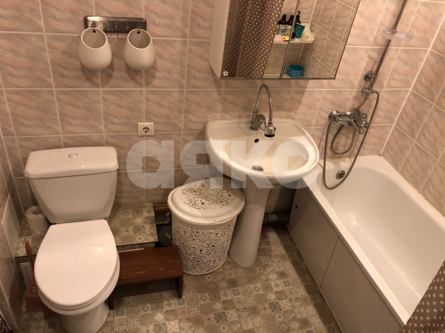 Фото №9: 2-комнатная квартира 65 м² - Горячий Ключ, мкр. Администрация, ул. Ленина, 210