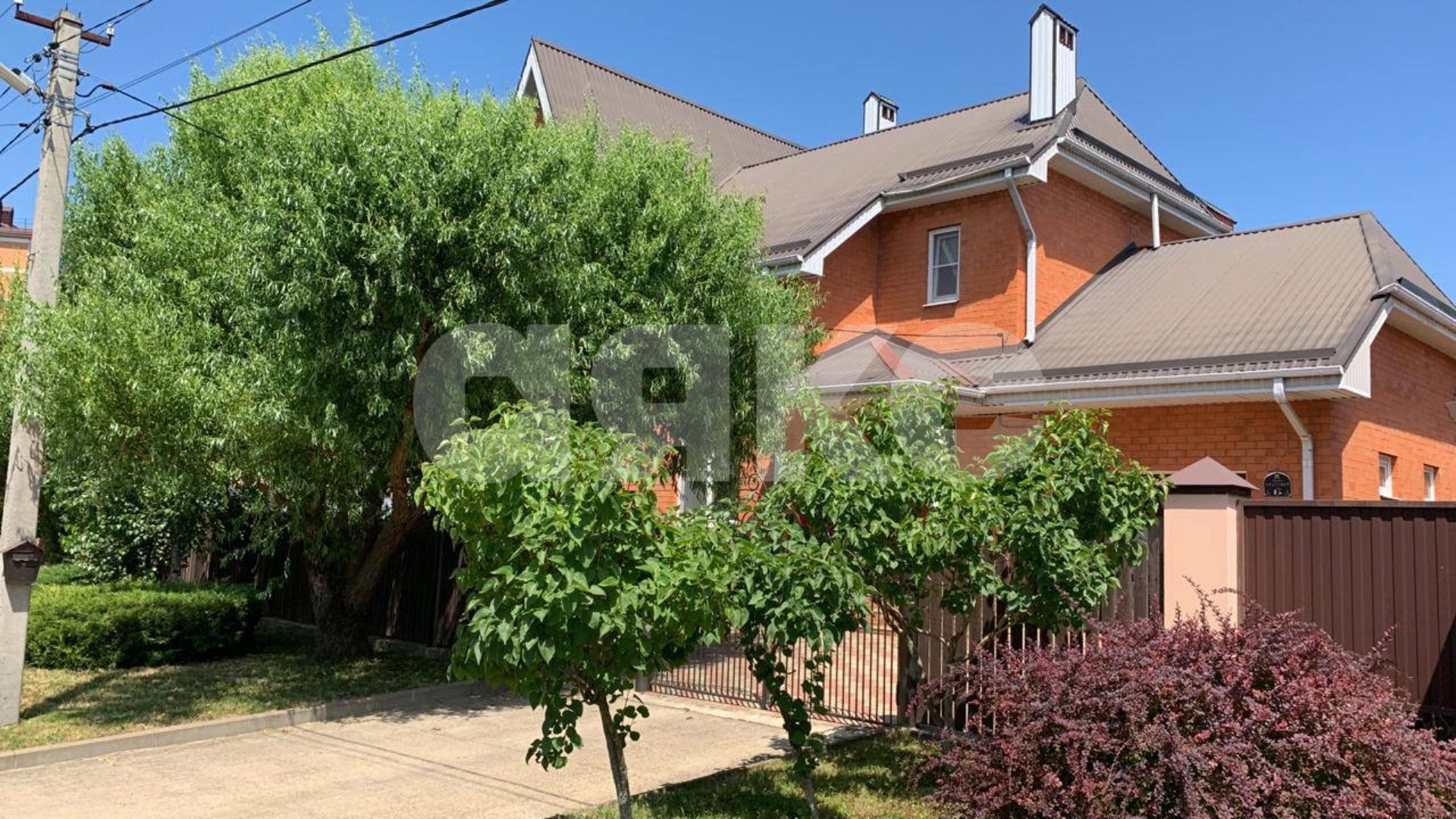 Фото №1: Дом 200 м² + 7 сот. - Горячий Ключ, мкр. Администрация, ул. Пихтовая