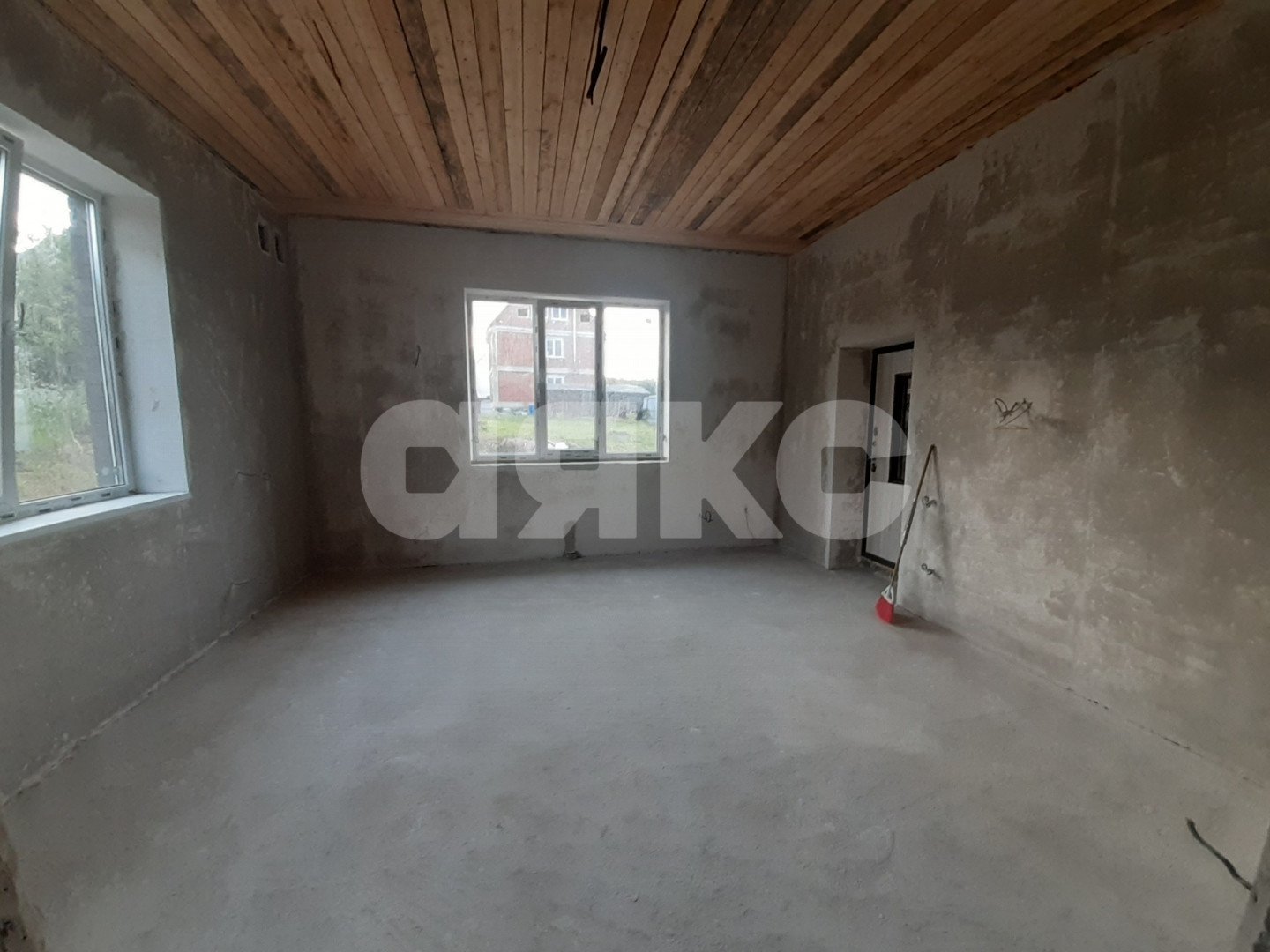 Фото №5: Дом 198 м² + 6 сот. - Горячий Ключ, мкр. Городская Больница, ул. Изумрудная