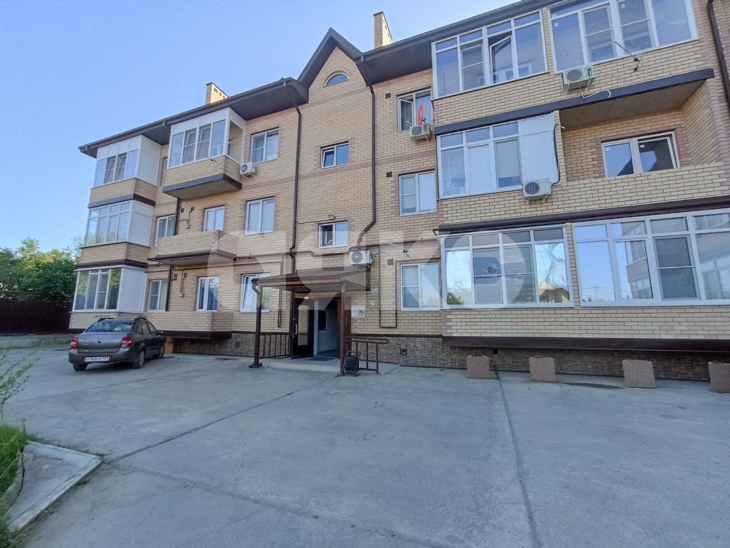 Фото №1: 2-комнатная квартира 50 м² - Горячий Ключ, Прикубанский внутригородской округ, мкр. Администрация, ул. Тельмана, 56