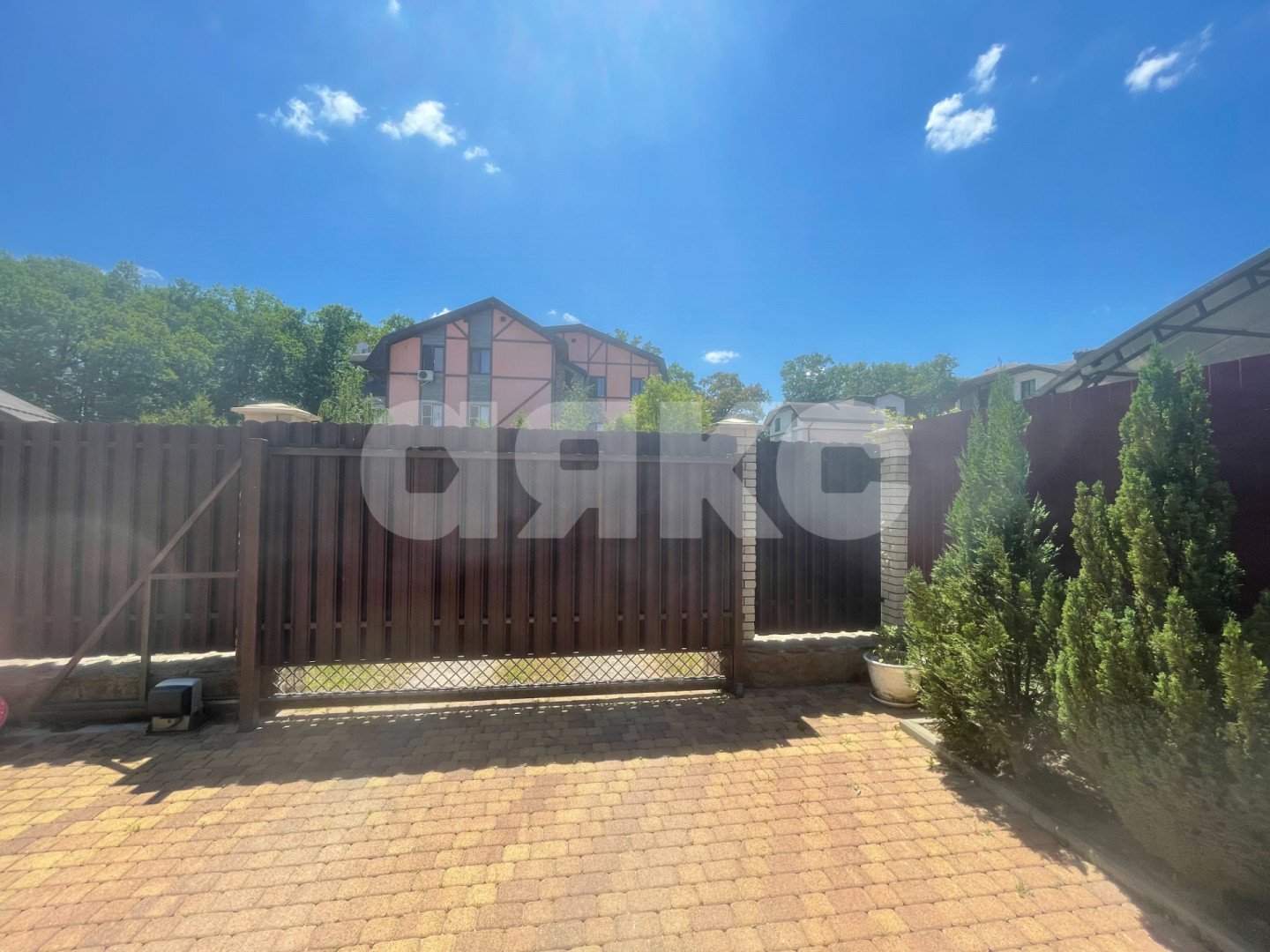 Фото №52: Дом 250 м² + 7 сот. - Горячий Ключ, Развилка, мкр. жилой комплекс Дубрава, ул. Михаила Шалжияна