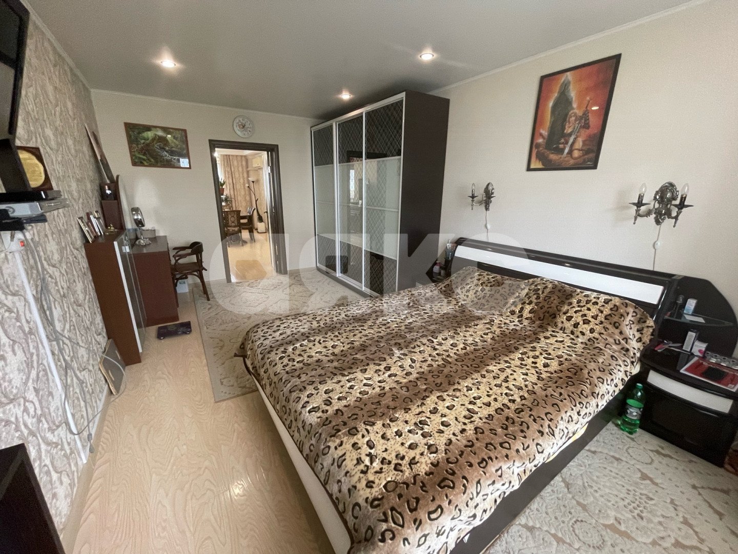 Фото №3: 2-комнатная квартира 87 м² - Горячий Ключ, Администрация, мкр. Администрация, ул. Ленина, 252