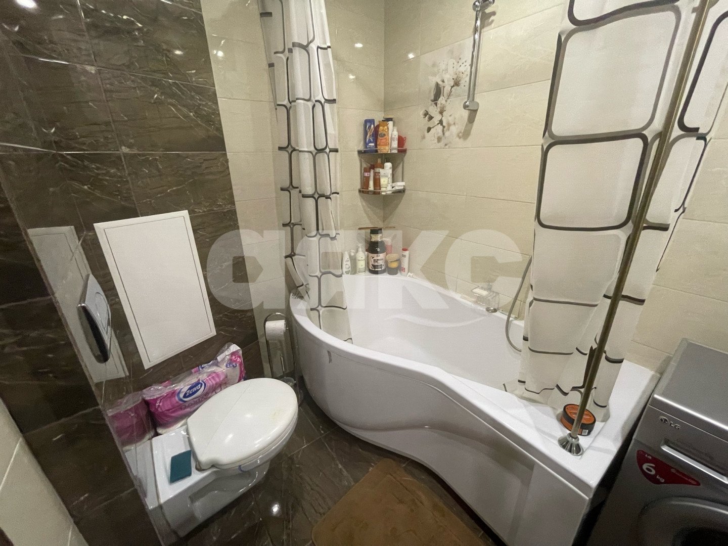 Фото №17: 2-комнатная квартира 87 м² - Горячий Ключ, Администрация, мкр. Администрация, ул. Ленина, 252