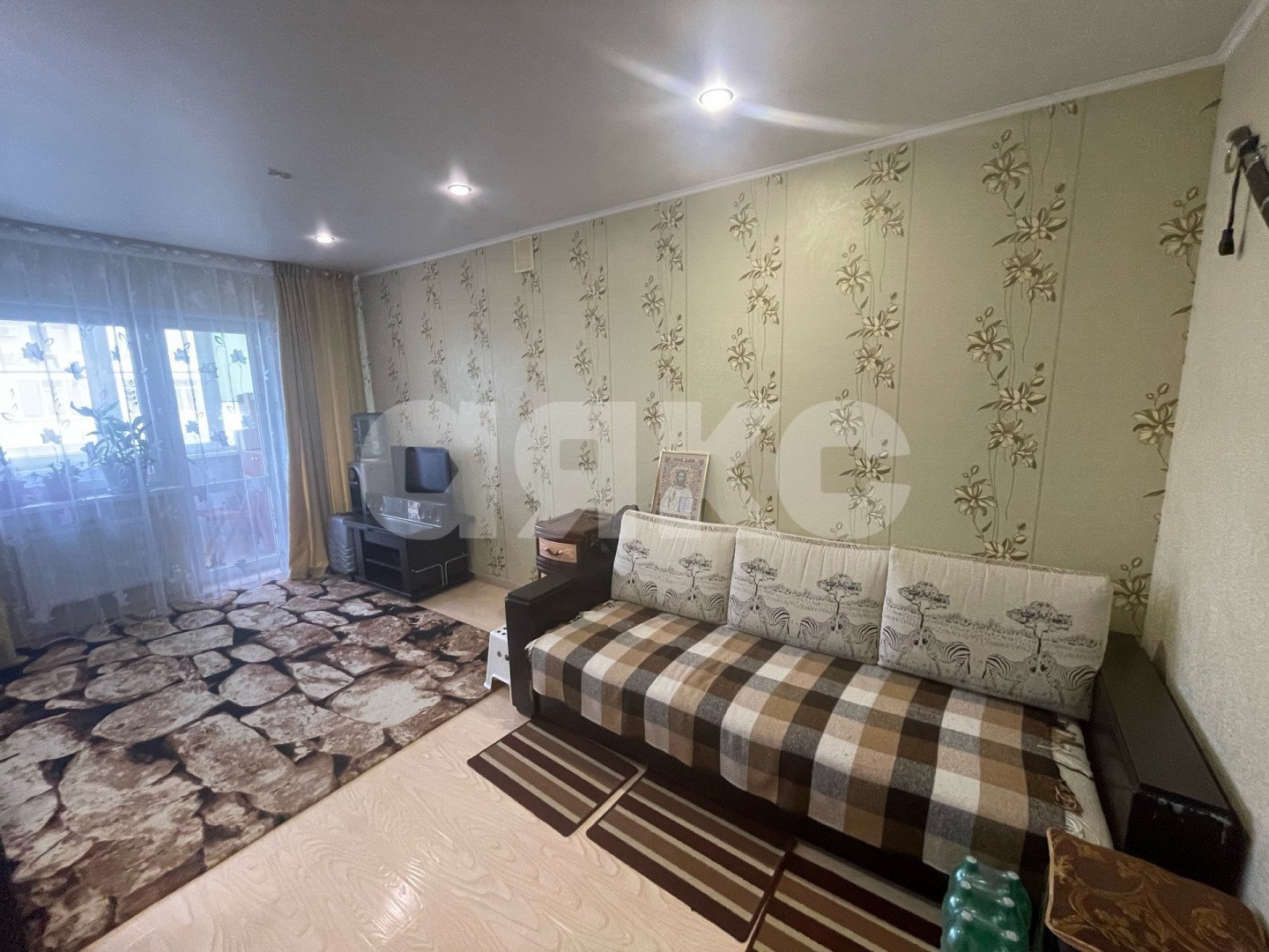 Фото №10: 2-комнатная квартира 87 м² - Горячий Ключ, Администрация, мкр. Администрация, ул. Ленина, 252