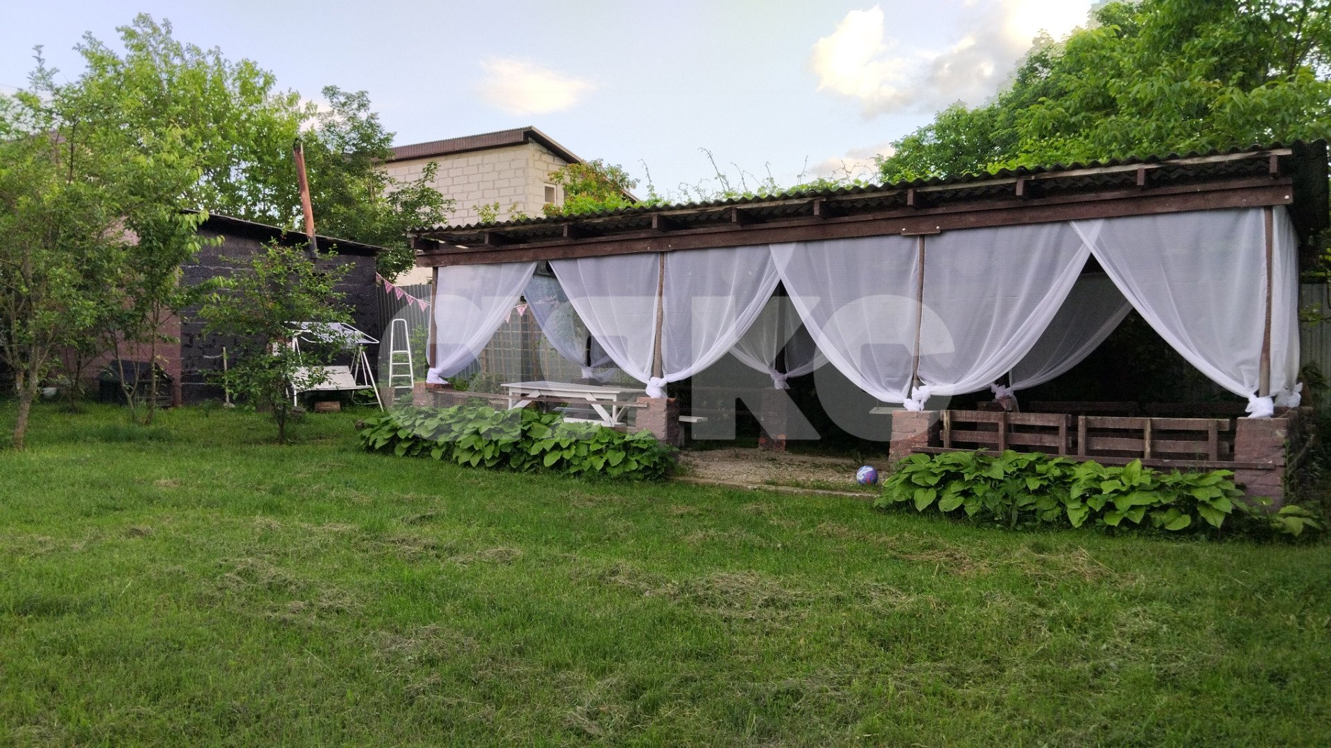 Фото №4: Дом 208 м² + 15 сот. - Саратовская, ул. Безымянная