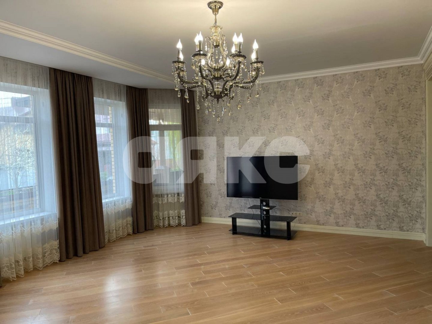 Фото №8: Дом 390 м² + 6 сот. - Горячий Ключ, мкр. Администрация, ул. Озёрная