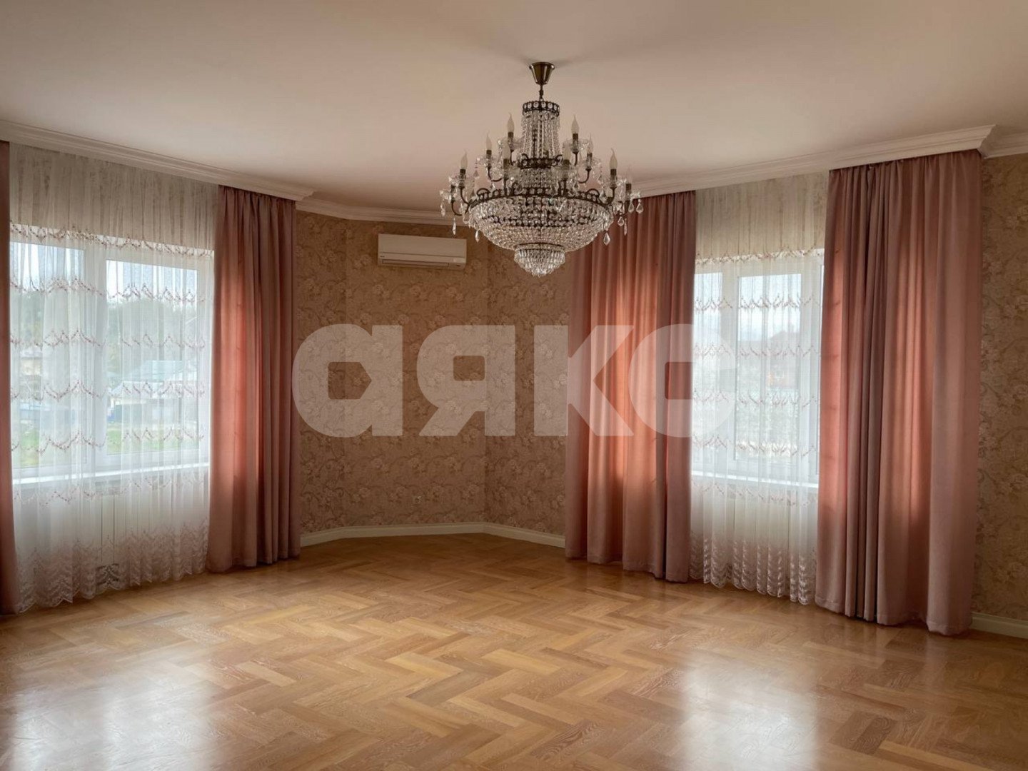 Фото №15: Дом 390 м² + 6 сот. - Горячий Ключ, мкр. Администрация, ул. Озёрная