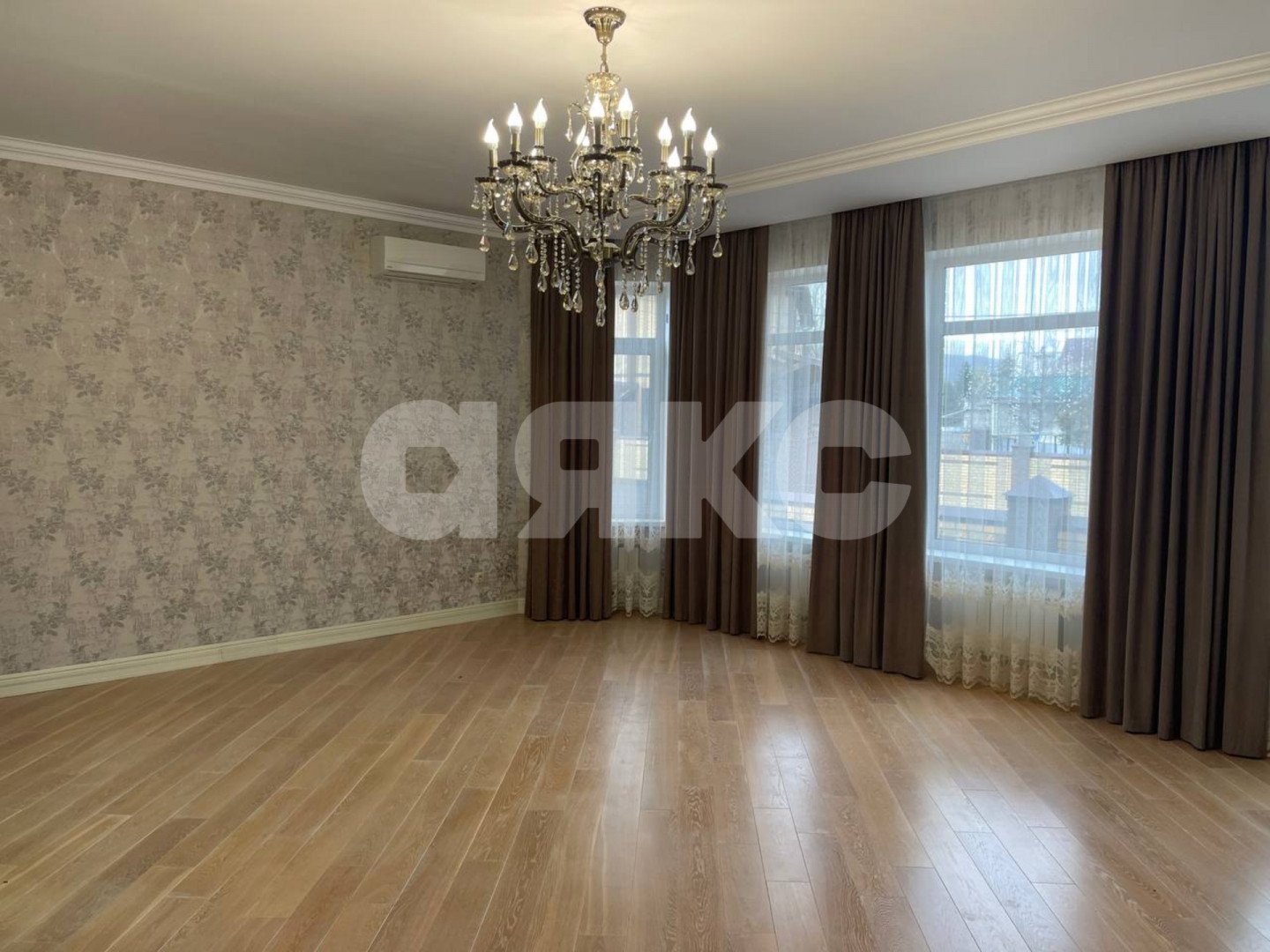 Фото №7: Дом 390 м² + 6 сот. - Горячий Ключ, мкр. Администрация, ул. Озёрная