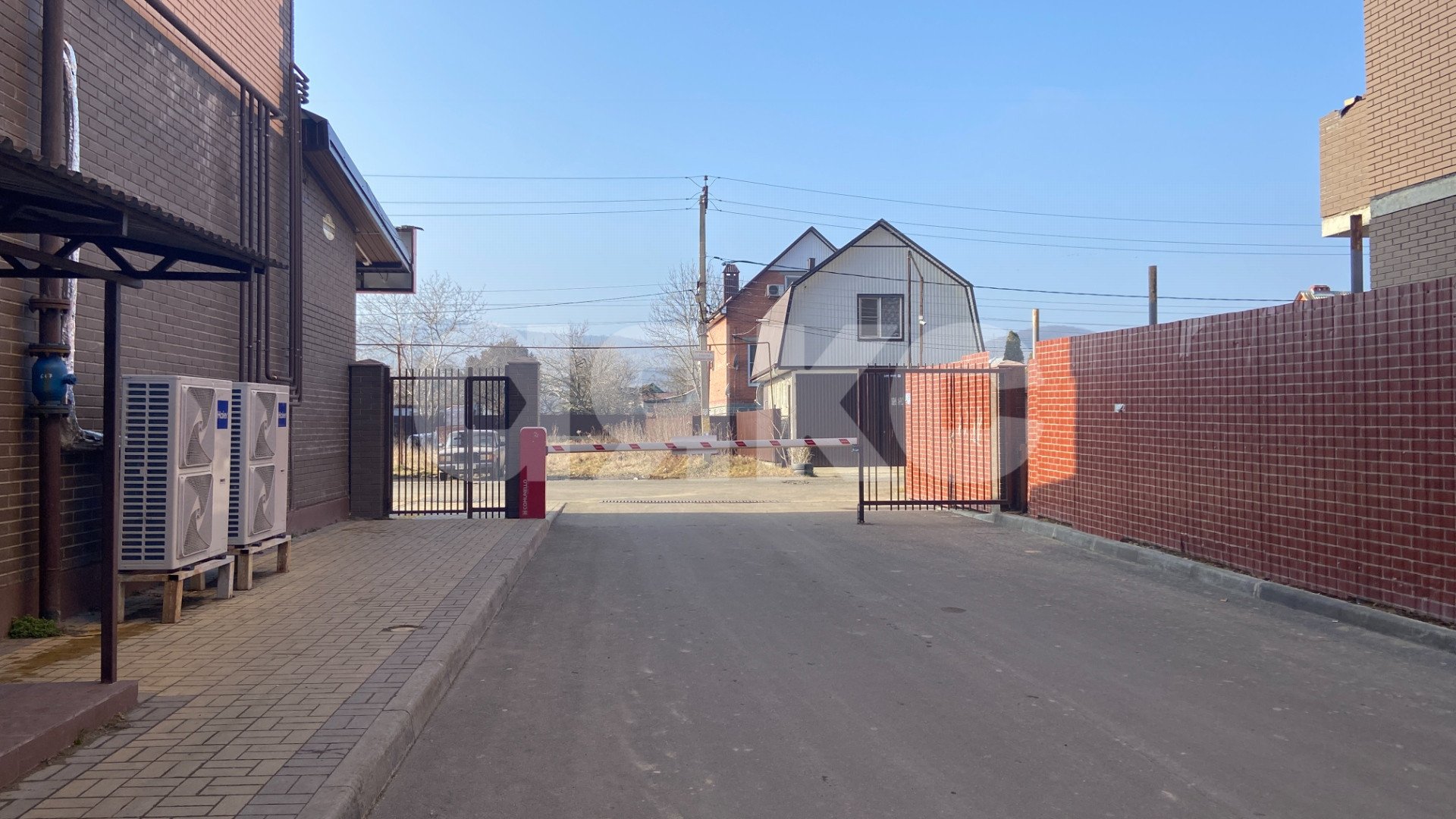 Фото №7: Торговое помещение 40 м² - Горячий Ключ, Старый Рынок, жилой комплекс Островский, Старый Рынок, мкр. жилой комплекс Островский, ул. Ворошилова, 38К1