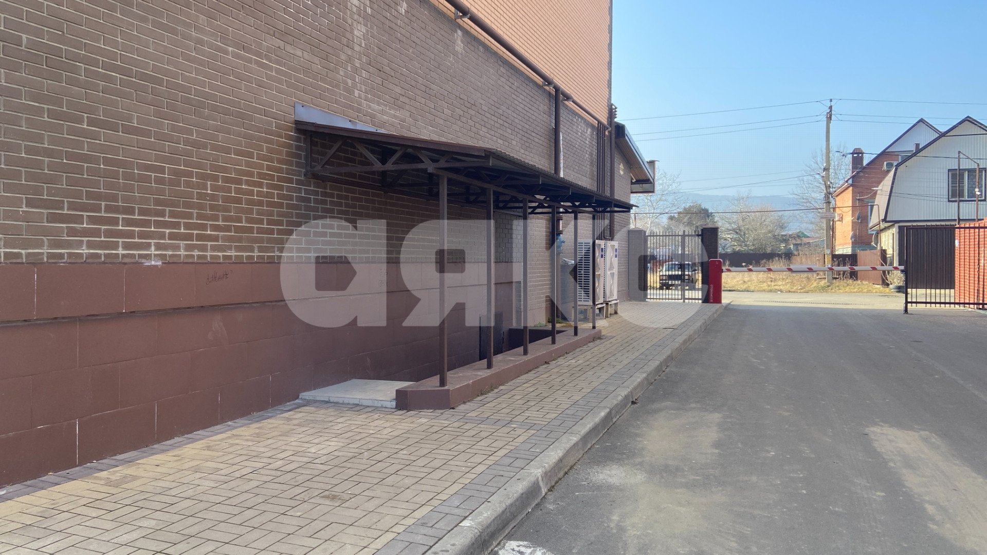 Фото №8: Торговое помещение 40 м² - Горячий Ключ, Старый Рынок, жилой комплекс Островский, Старый Рынок, мкр. жилой комплекс Островский, ул. Ворошилова, 38К1