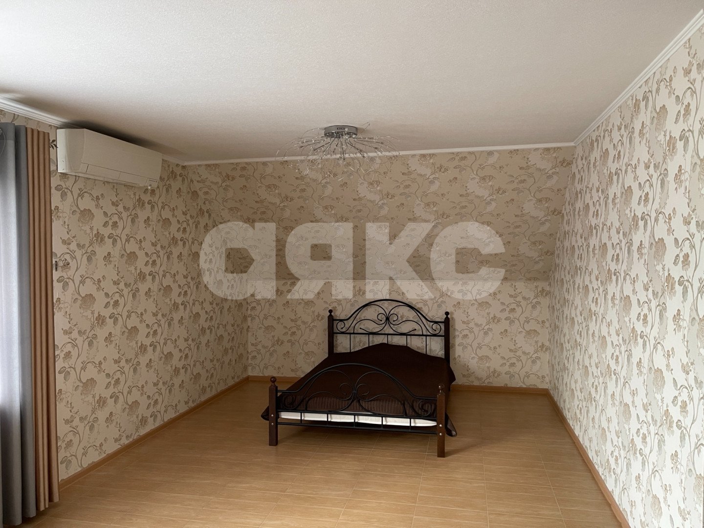 Фото №5: Дом 219 м² + 7.6 сот. - Горячий Ключ, мкр. Развилка, ул. Солнечная Поляна