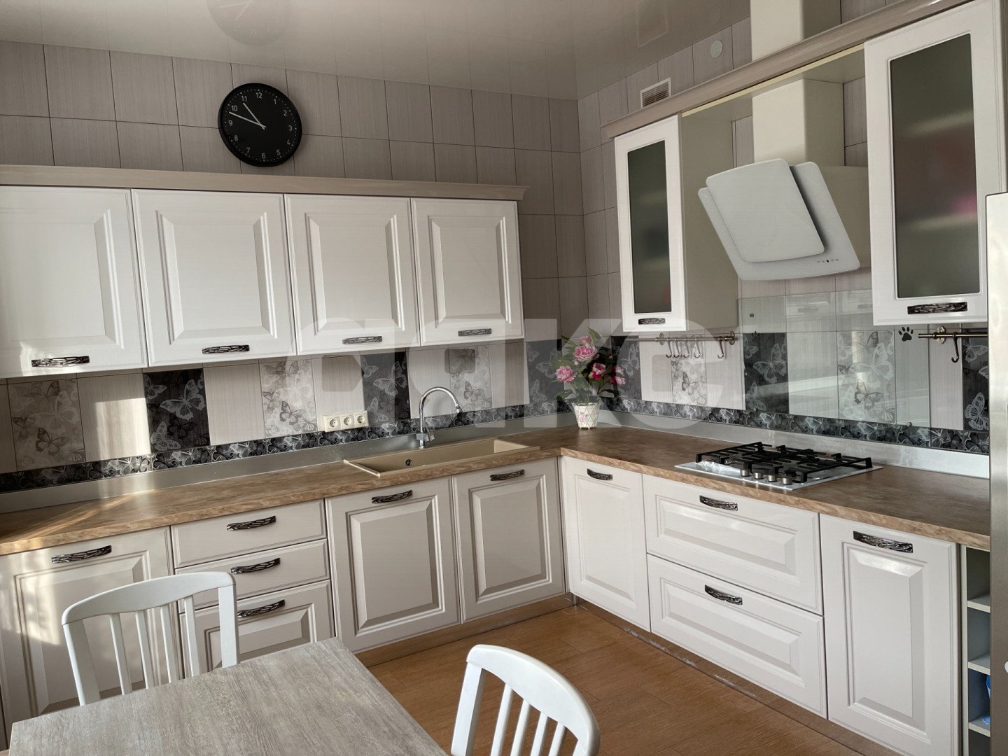 Фото №1: Дом 219 м² + 7.6 сот. - Горячий Ключ, мкр. Развилка, ул. Солнечная Поляна