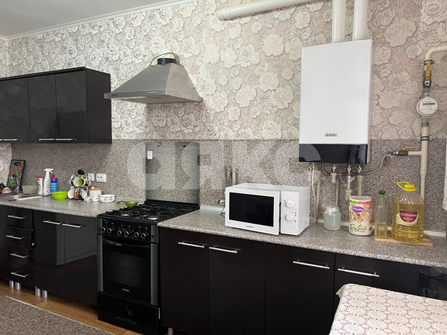 Фото №2: 2-комнатная квартира 59 м² - Горячий Ключ, Администрация, мкр. Администрация, ул. Кириченко, 11А