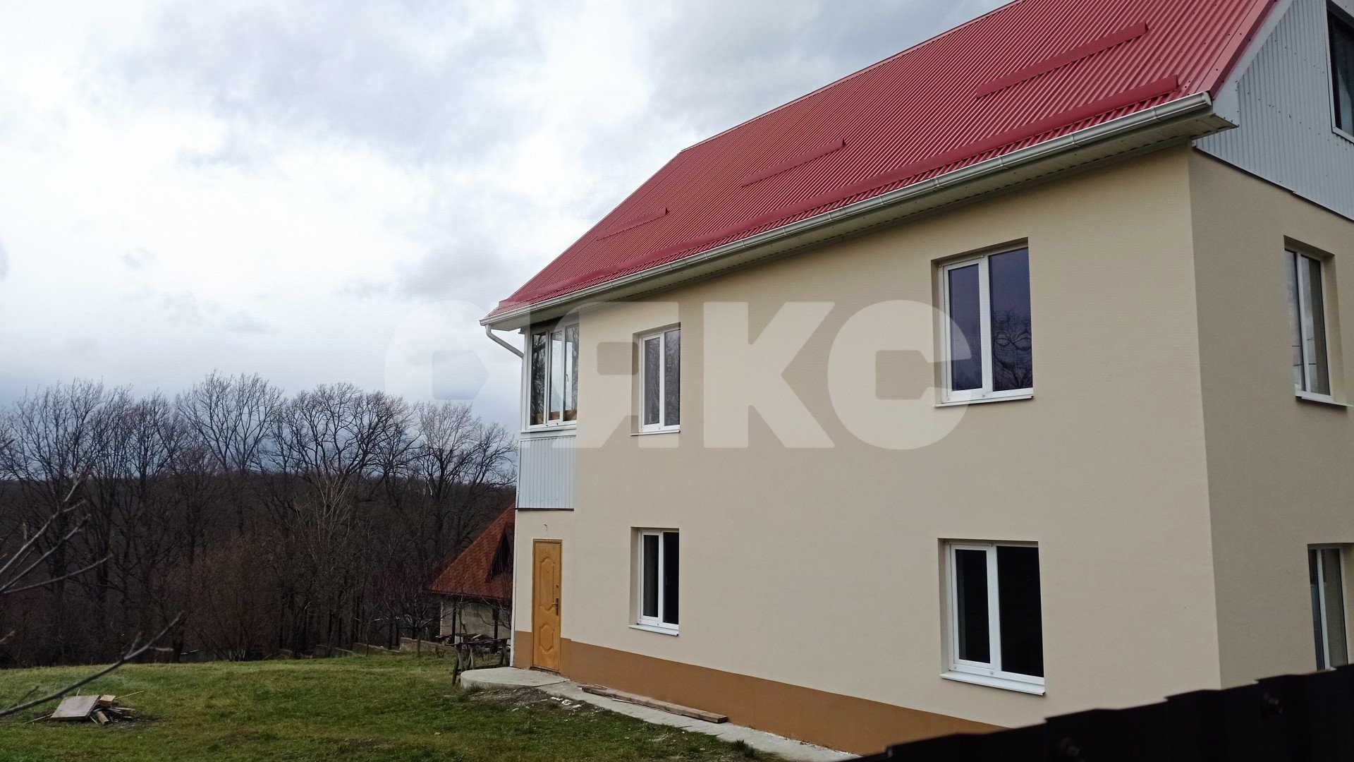 Фото №2: Дом 148 м² + 12.3 сот. - Горячий Ключ, Городская Больница, ст Кунпанова Поляна, ул. Грибная