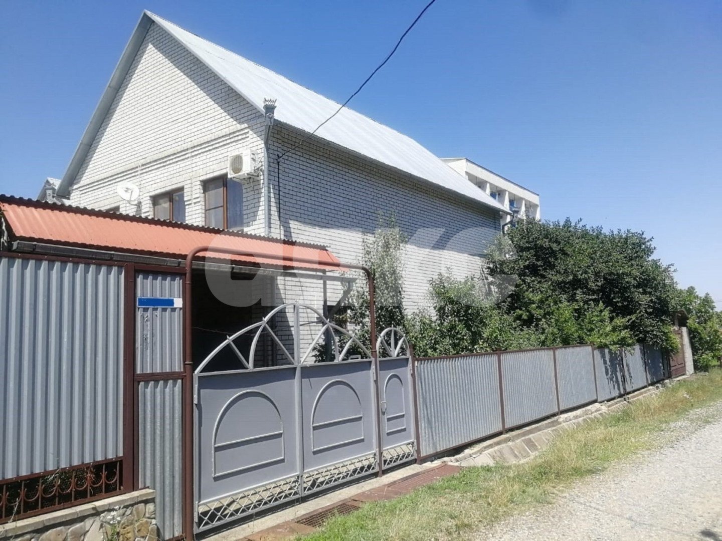 Фото №1: Дом 172 м² + 4.5 сот. - Горячий Ключ, ул. Ворошилова