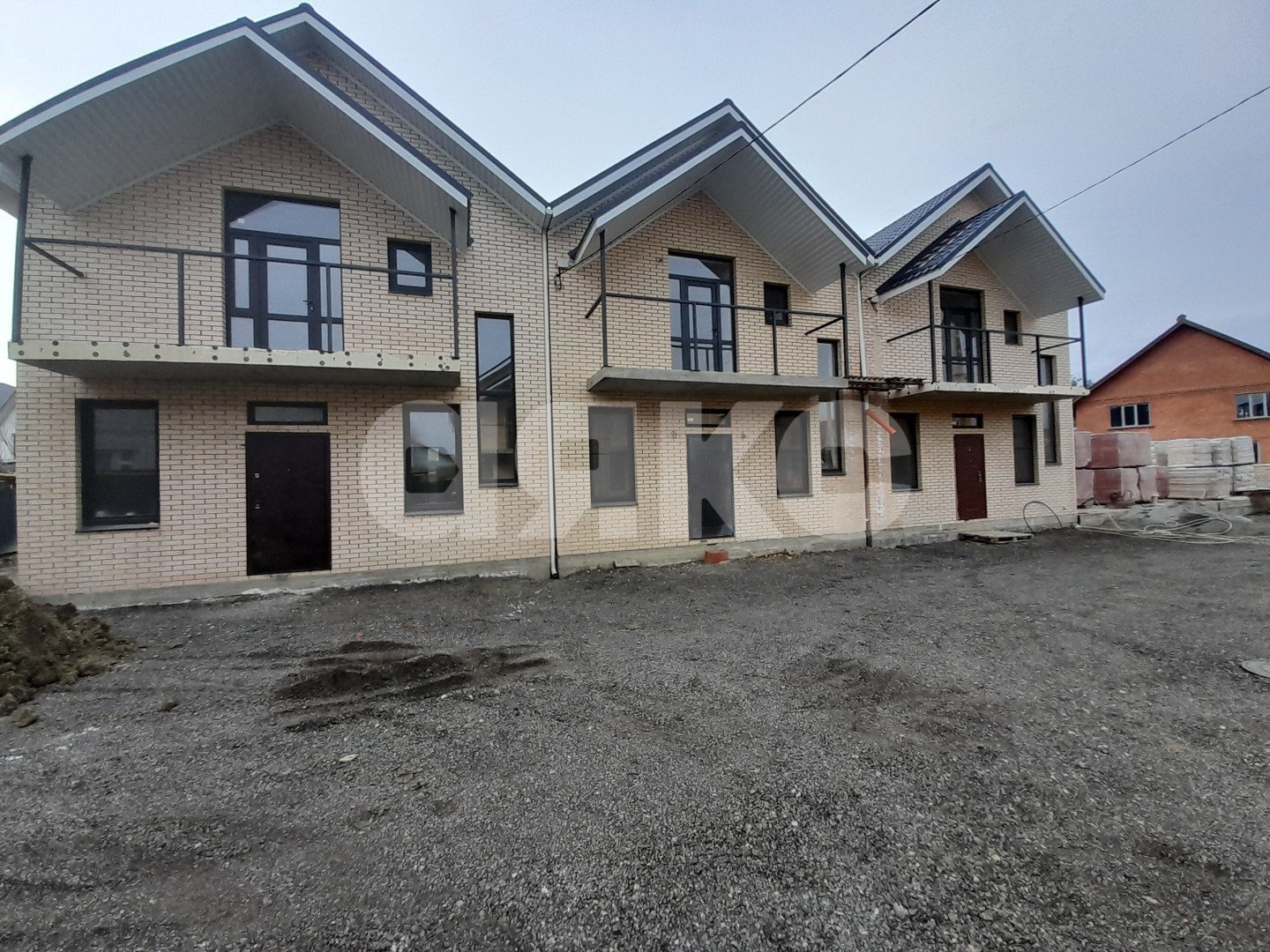 Фото №1: Таунхаус 100 м² + 1 сот. - Горячий Ключ, мкр. Курортная Зона, ул. Ленина, 158