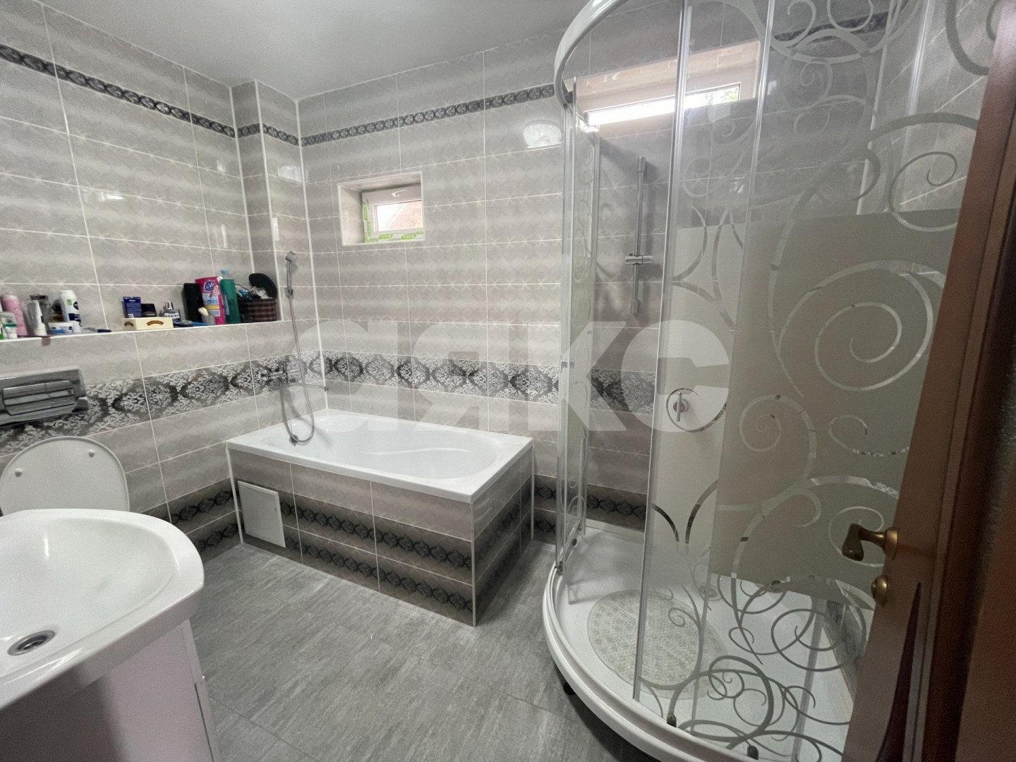 Фото №3: Дом 150 м² + 4.5 сот. - Горячий Ключ, Администрация, мкр. Администрация, ул. Чехова