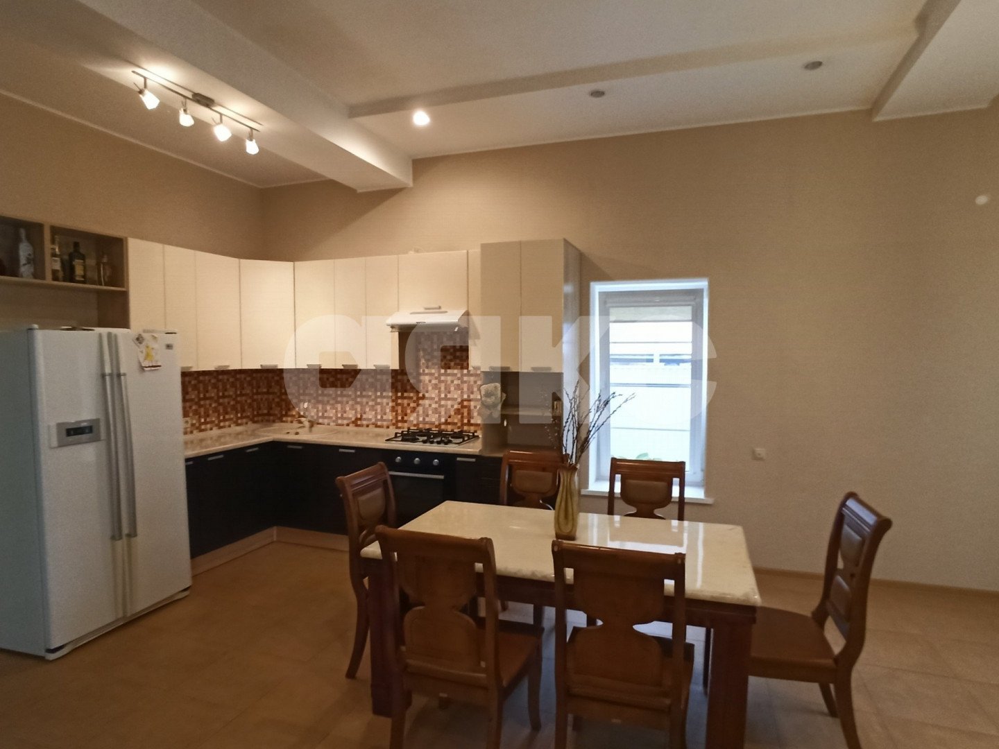 Фото №7: Дом 271 м² + 8.6 сот. - Горячий Ключ, Старый Рынок, мкр. Старый Рынок, ул. Октябрьская