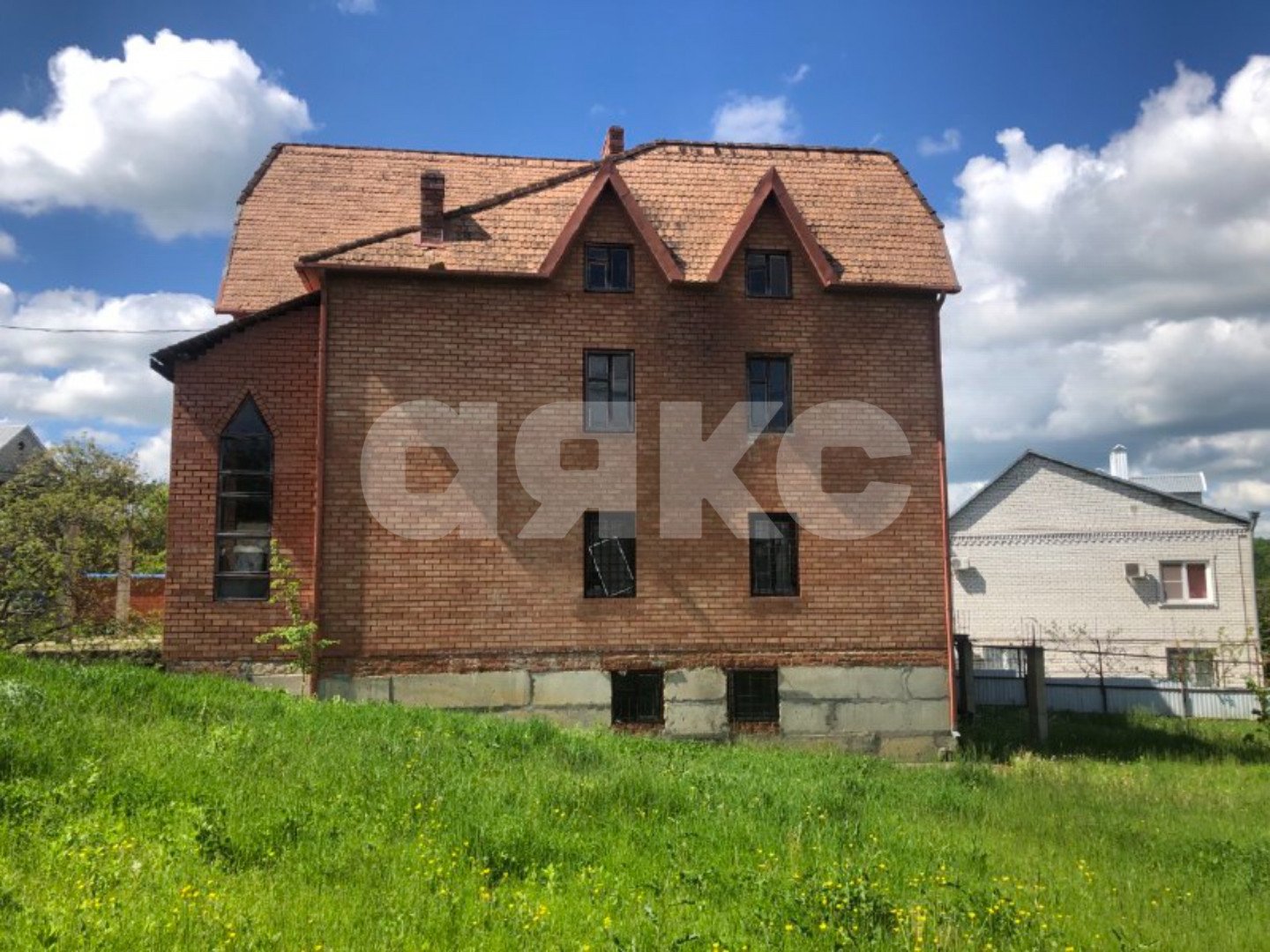 Фото №4: Дом 400 м² + 6 сот. - Горячий Ключ, мкр. Городская Больница, ул. Рубиновая