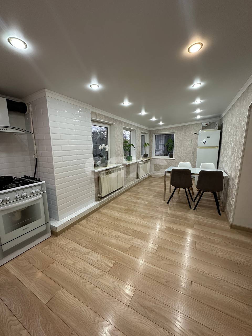 Фото №1: Дом 150 м² + 12 сот. - Горячий Ключ, Администрация, мкр. Администрация, ул. Тельмана