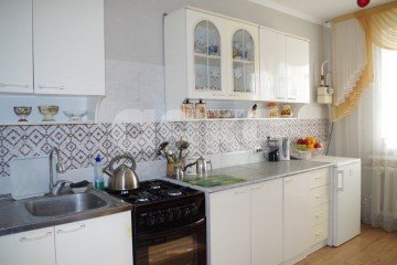 Фото №1: 2-комнатная квартира 60 м² - Горячий Ключ, мкр. Администрация, ул. Ленина, 208/17