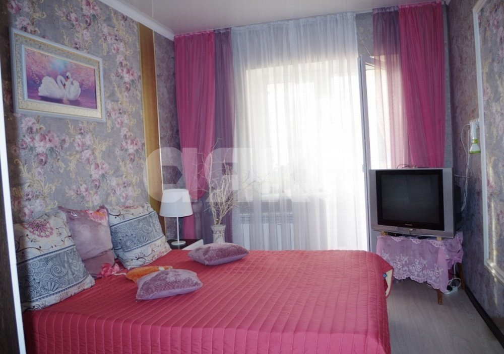 Фото №1: 2-комнатная квартира 61 м² - Горячий Ключ, Администрация, мкр. Администрация, ул. Кириченко, 11А