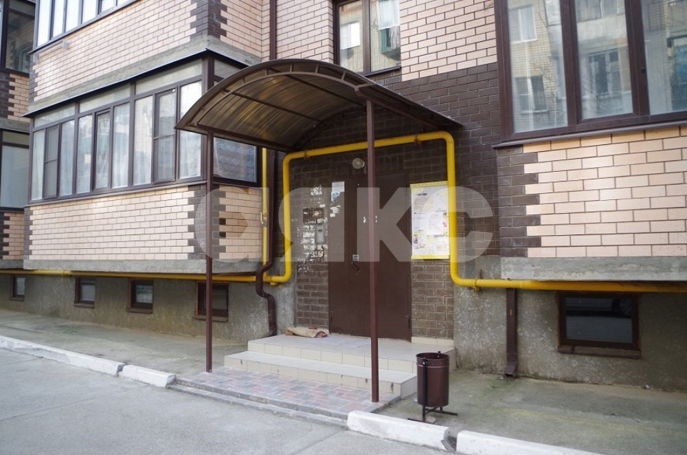 Фото №10: 2-комнатная квартира 61 м² - Горячий Ключ, Администрация, мкр. Администрация, ул. Кириченко, 11А