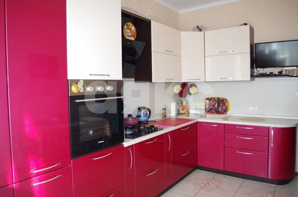 Фото №2: 2-комнатная квартира 61 м² - Горячий Ключ, Администрация, мкр. Администрация, ул. Кириченко, 11А