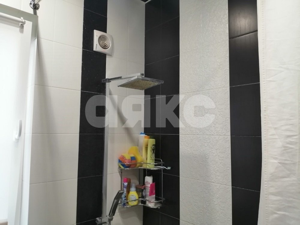 Фото №13: Дом 236 м² + 9.8 сот. - Саратовская, ул. Индустриальная