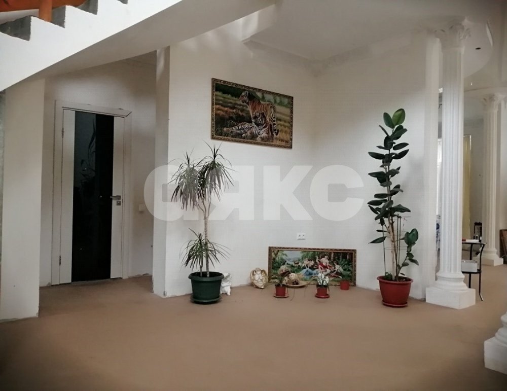 Фото №4: Дом 236 м² + 9.8 сот. - Саратовская, ул. Индустриальная