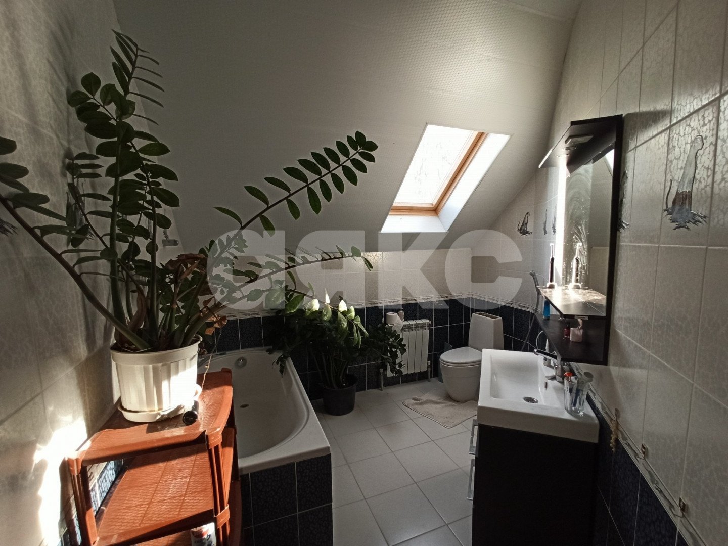 Фото №14: Дом 212 м² + 4.5 сот. - Горячий Ключ, Развилка, СНТ Медик, мкр. Развилка, ул. Дружбы