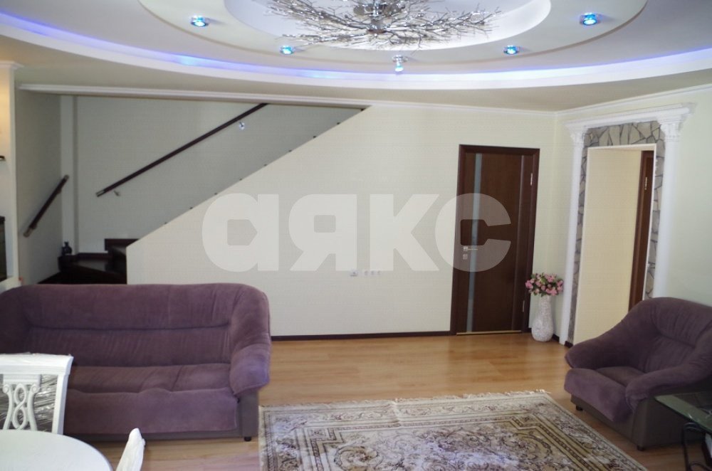 Фото №4: Дуплекс 258 м² + 8.5 сот. - Горячий Ключ, Развилка, мкр. Развилка, ул. Строителей