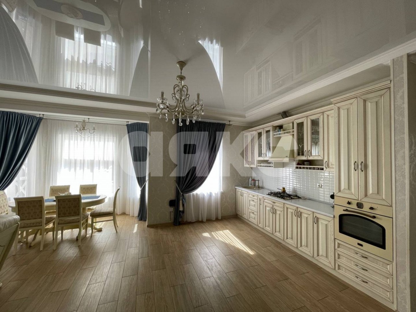 Фото №2: Дом 160 м² + 8 сот. - Горячий Ключ, мкр. Развилка, ул. Александра Твёрдого