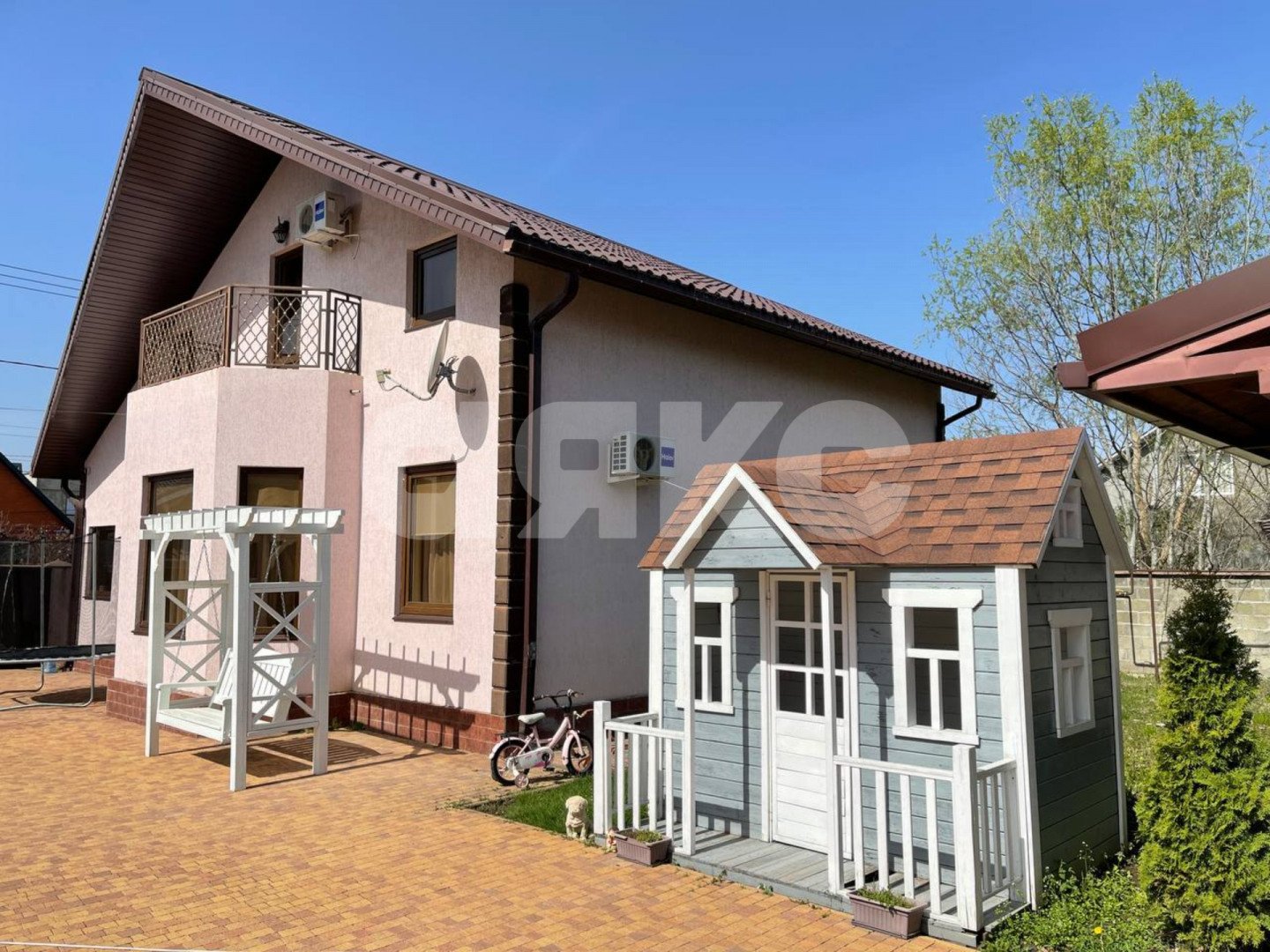 Фото №1: Дом 160 м² + 8 сот. - Горячий Ключ, мкр. Развилка, ул. Александра Твёрдого