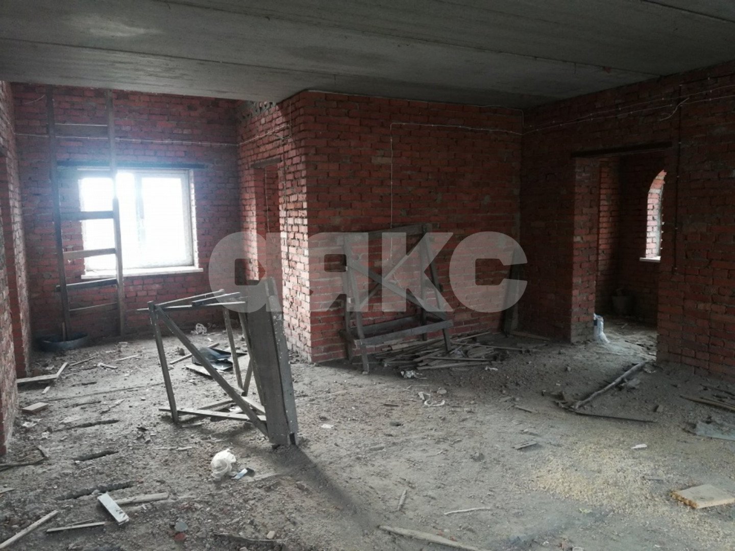 Фото №9: Дом 205 м² + 10 сот. - Саратовская, ул. Индустриальная