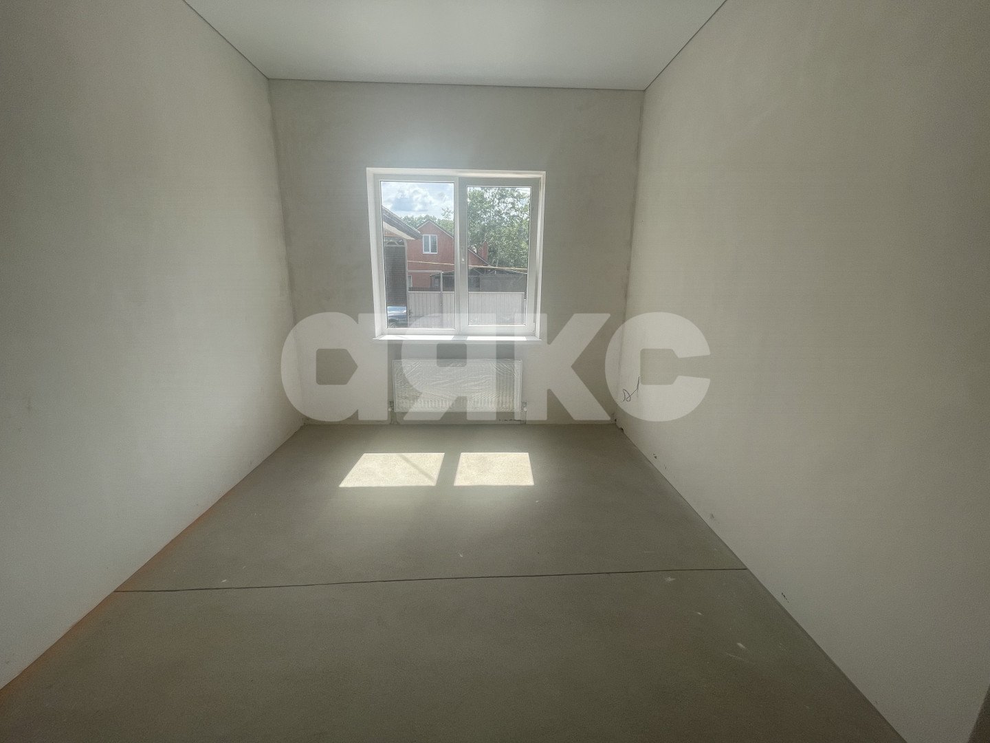 Фото №3: Дом 100 м² + 8 сот. - Горячий Ключ, Развилка, мкр. Развилка, ул. Ясная