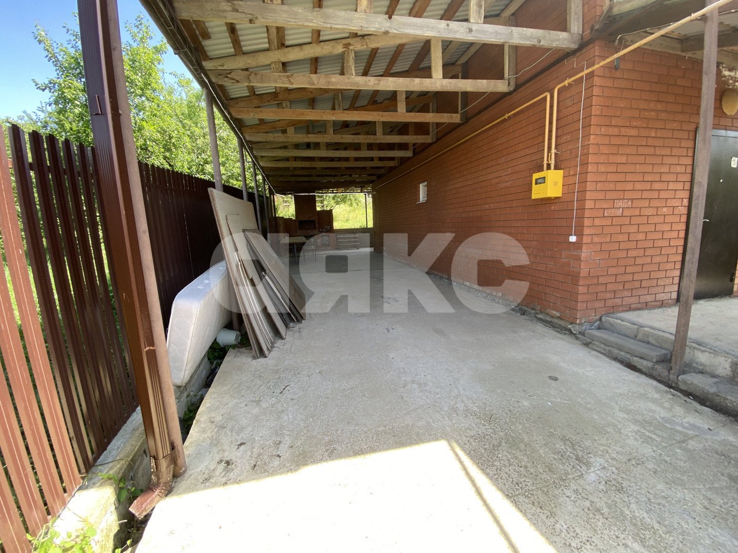 Фото №6: Дом 150 м² + 6 сот. - Горячий Ключ, жилой комплекс Горячий, Городская Больница, Кунпанова Поляна, Городская Больница, ст Кунпанова Поляна, ул. Персиковая